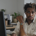 &laquo; Un look, mille id&eacute;es re&ccedil;ues &raquo; : quand l&rsquo;apparence devient un terrain min&eacute; de pr&eacute;jug&eacute;s au travail