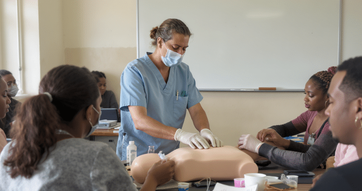 découvrez pourquoi investir dans la santé et l’éducation est essentiel pour préparer l’avenir et soutenir durablement la création d’emplois.